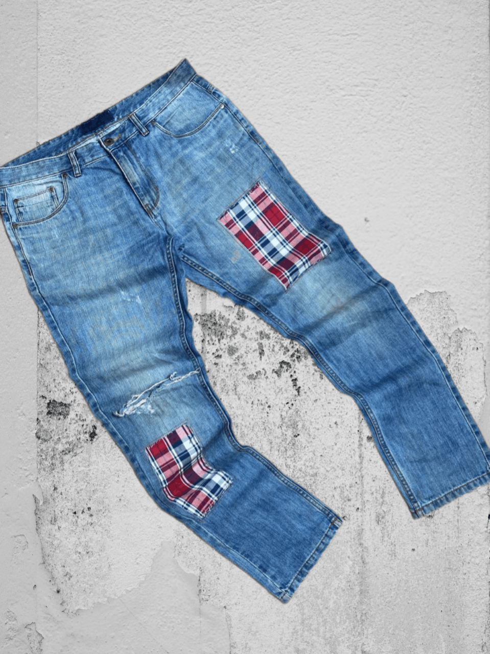 Japanese Brand Dirty Distressed Jeans Patchwork Painted Flared Baggy Size US 32 / EU 48 - 1 Thumbnail