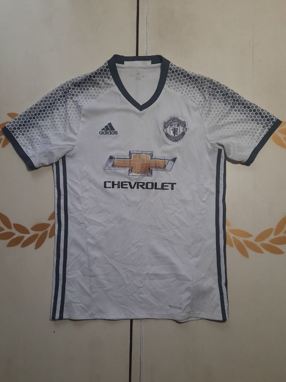 Adidas Adidas Manchester United Third Jersey 2016-2017 Size US M / EU 48-50 / 2 - 1 Thumbnail