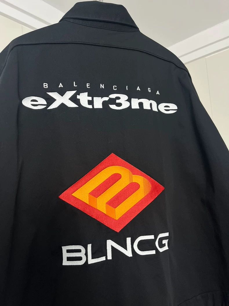 Balenciaga Balenciaga size 38 Black short-sleeved embroidered shirt Size US XS / EU 42 / 0 - 7 Thumbnail