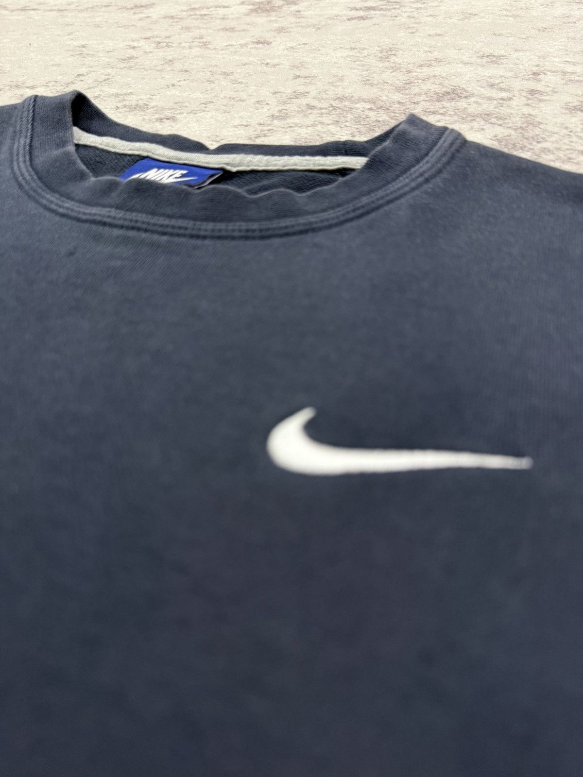 Nike Nike Swoosh Blue Tag Small Logo Sweatshirt Size US S / EU 44-46 / 1 - 4 Thumbnail