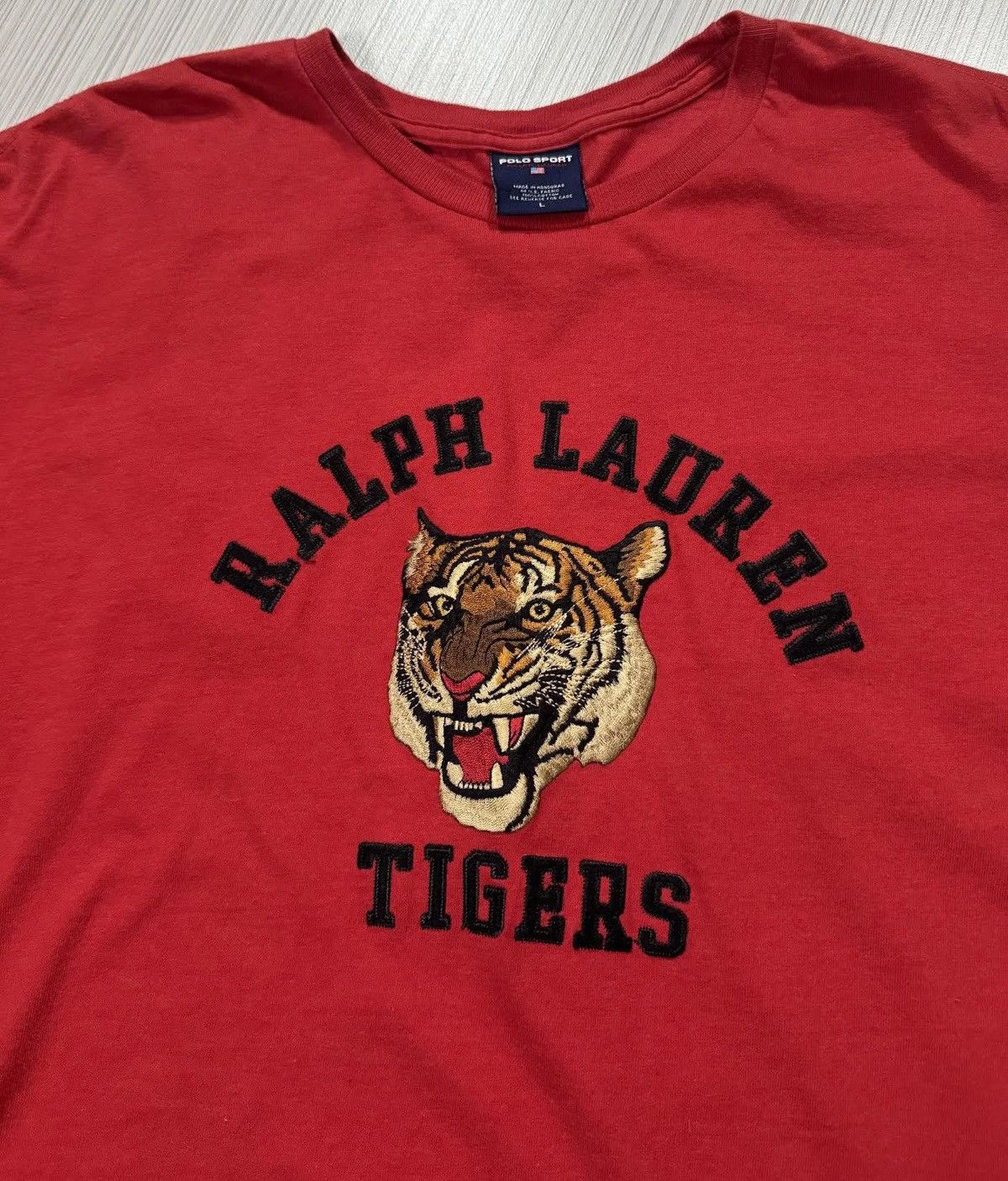 Polo Ralph Lauren Vintage Polo Sport Ralph Lauren Tigers Long Sleeve Shirt L Size US L / EU 52-54 / 3 - 2 Thumbnail