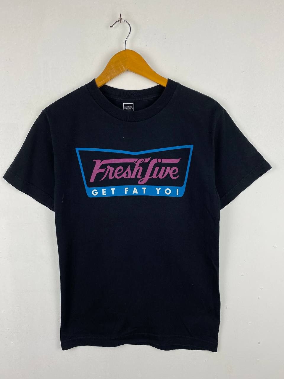 Freshjive freshjive streetwear very nice design tee Size US S / EU 44-46 / 1 - 1 Thumbnail