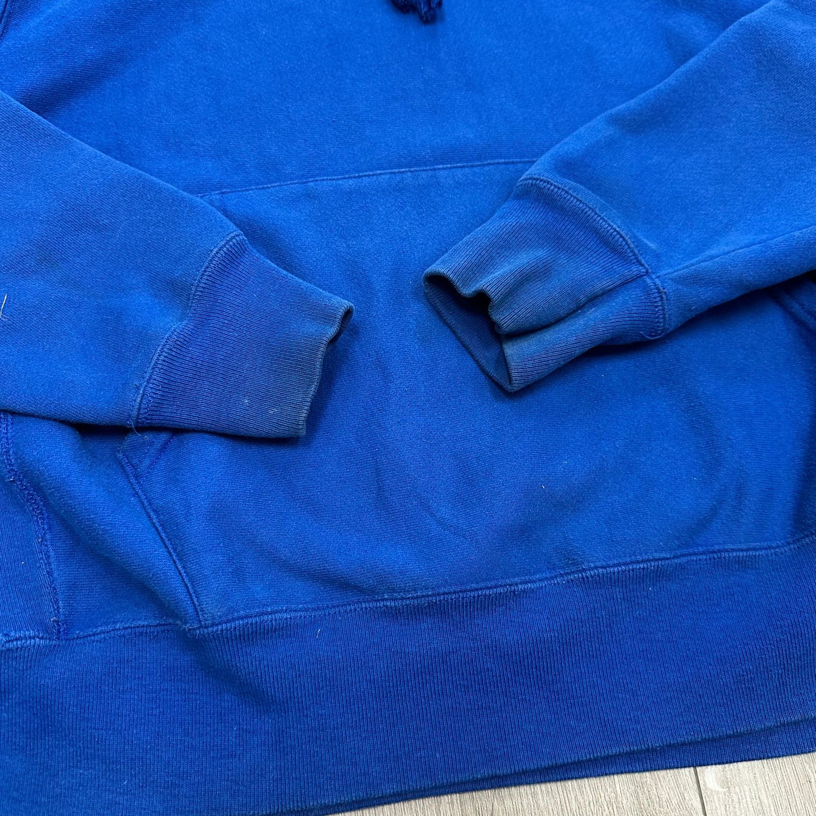 Champion vintage blue Champion reverse weave script Hoodie Sweater Size US L / EU 52-54 / 3 - 5 Thumbnail
