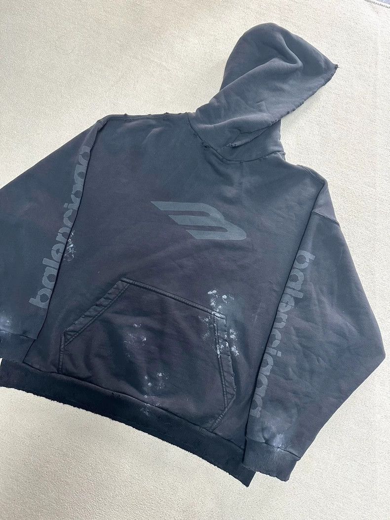 Balenciaga Balenciaga 24x3B ink-splashed old hoodie 2502-Nextarrow Size US L / EU 52-54 / 3 - 5 Thumbnail
