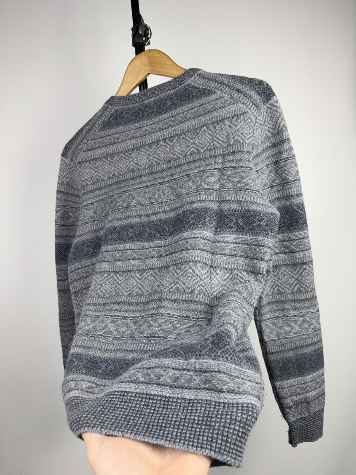 Hackett Luxury Retro Hackett London Nordic Pattern Wool Knit Sweater Size US S / EU 44-46 / 1 - 8 Thumbnail