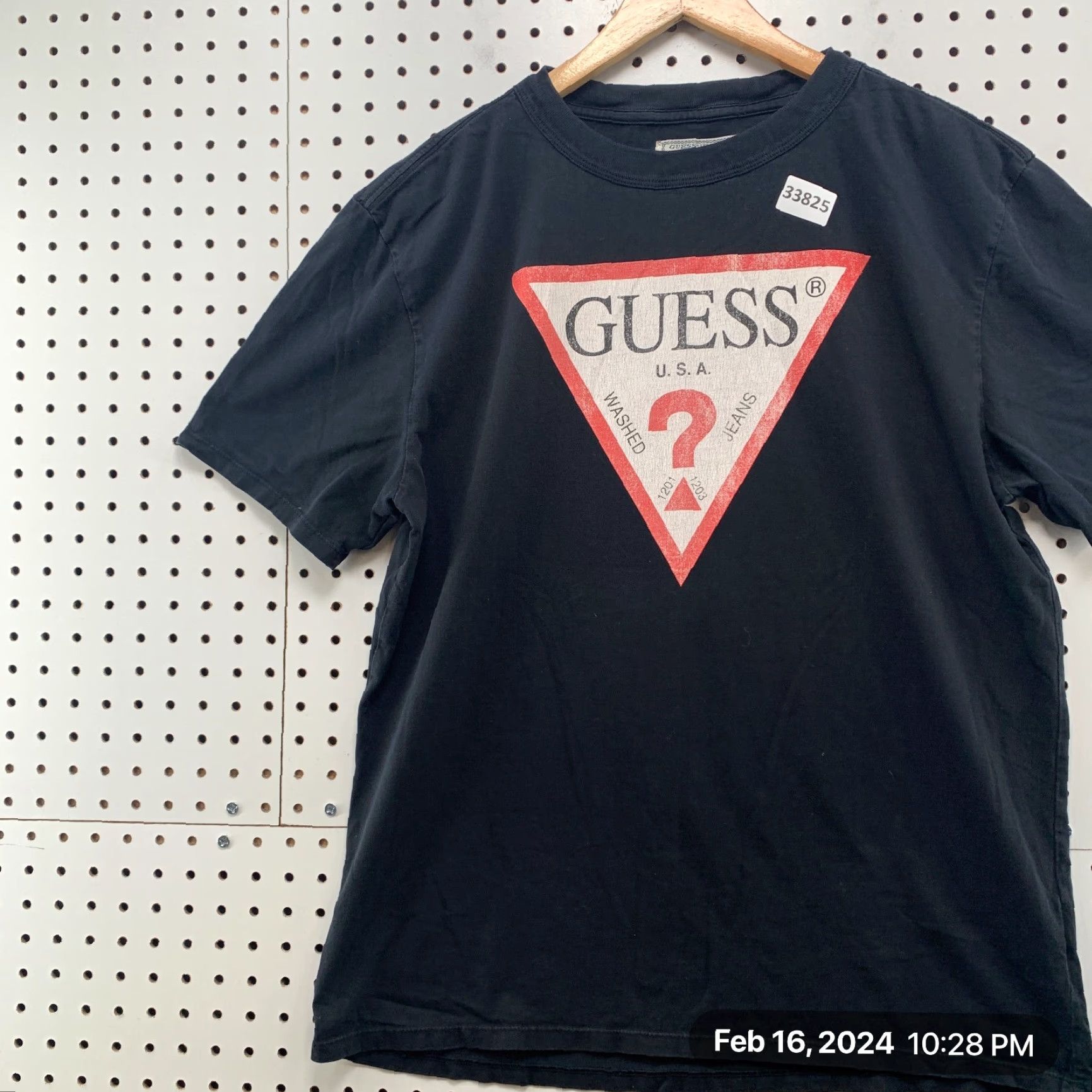 Guess VINTAGE Guess Jeans Shirt Mens Medium Black Logo Casual Short Sleeve 22x28.5 Size US M / EU 48-50 / 2 - 3 Thumbnail