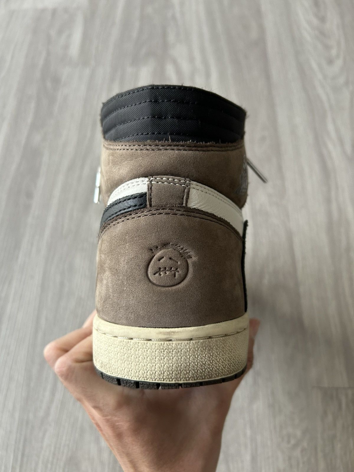 Jordan Brand × Travis Scott Travis Scott x Air Jordan Retro 1 High OG Mocha Size 11 Size US 11 / EU 44 - 10 Thumbnail
