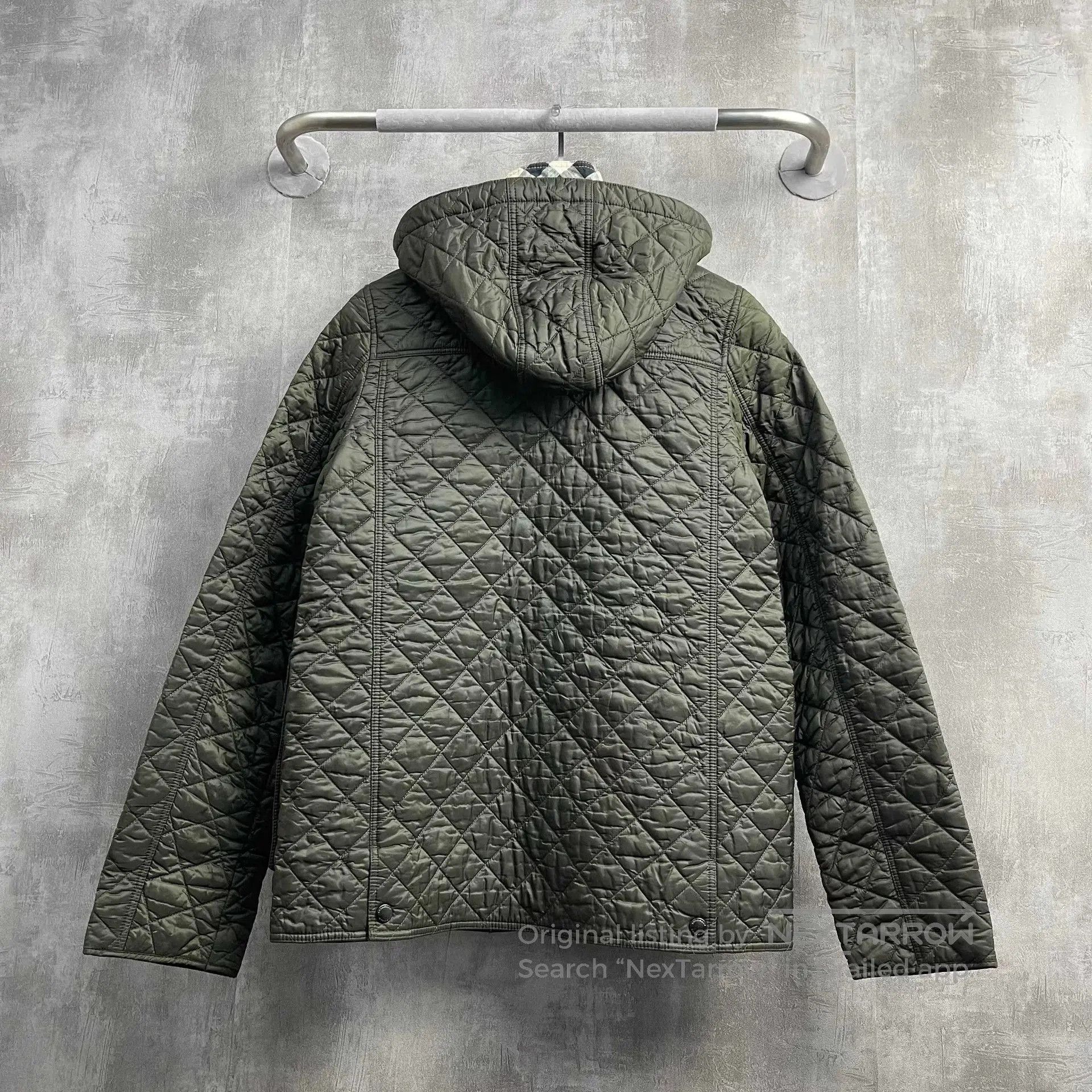 Burberry Burberry Quilted Check Lining Jacket. Size M / US 6-8 / IT 42-44 - 3 Thumbnail