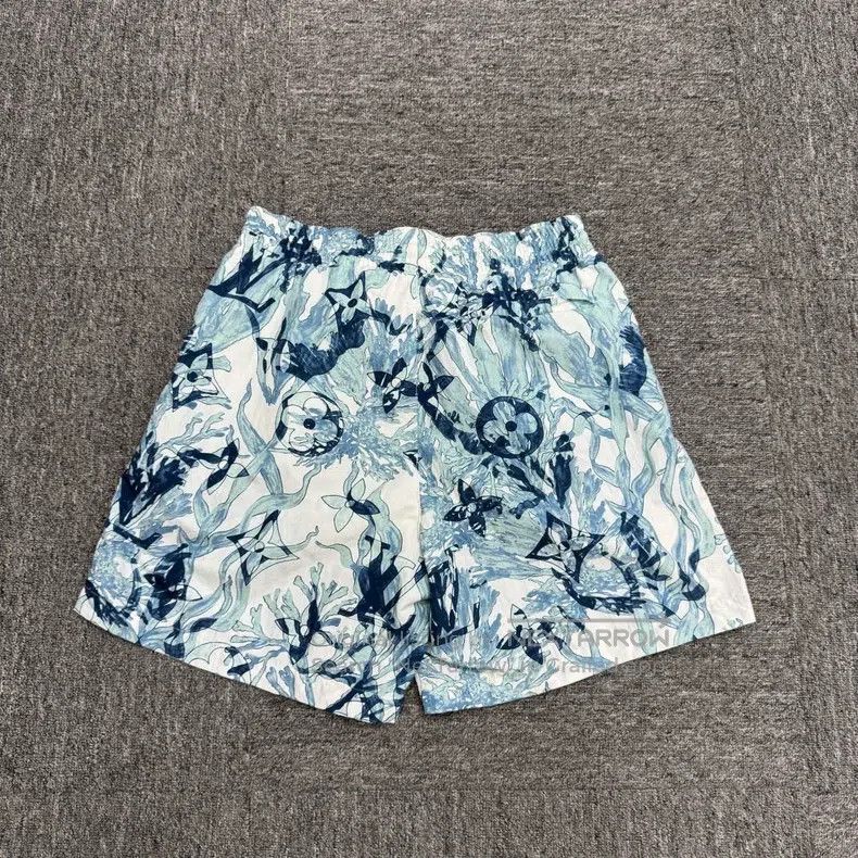 Louis Vuitton Louis Vuitton size s Seaweed shorts Size US 28 / EU 44 - 5 Thumbnail