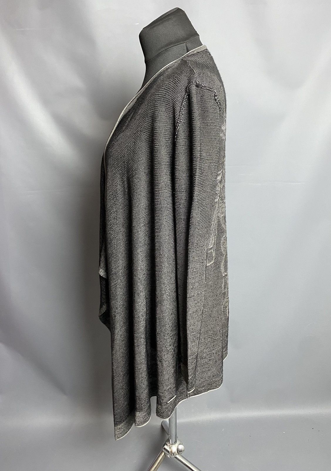 Diesel Diesel Wool Viscose Open Knit Cardigan Gray Graphic Eye XS Size XS / US 0-2 / IT 36-38 - 12 Thumbnail
