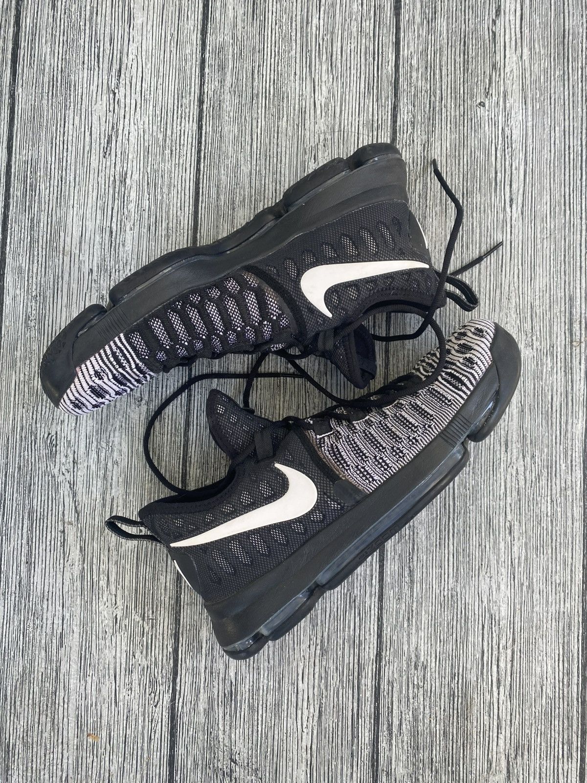 Nike KD ZOOM 9s Size US 11 / EU 44 - 1 Thumbnail