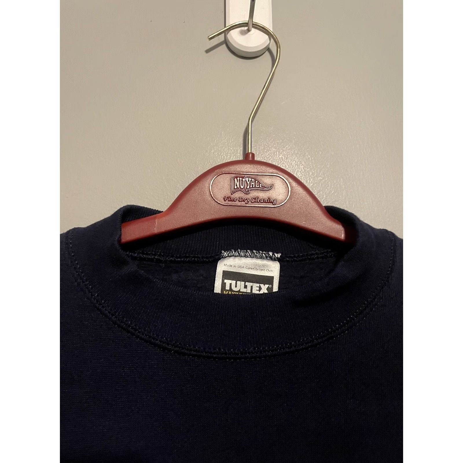 Tultex VINTAGE Kentucky USA Sweatshirt Tultex Crew Neck Plaid Blue 90s L Unisex Adults Pullover Knit Cotton Blend Long Sleeve Size US L / EU 52-54 / 3 - 3 Thumbnail