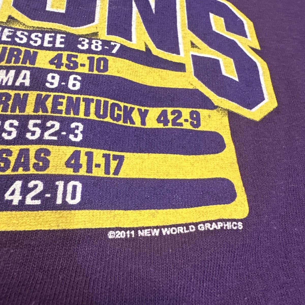 NCAA LSU Louisiana State Tigers 2011 SEC Football Champions Shirt Size US XXL / EU 58 / 5 - 8 Thumbnail