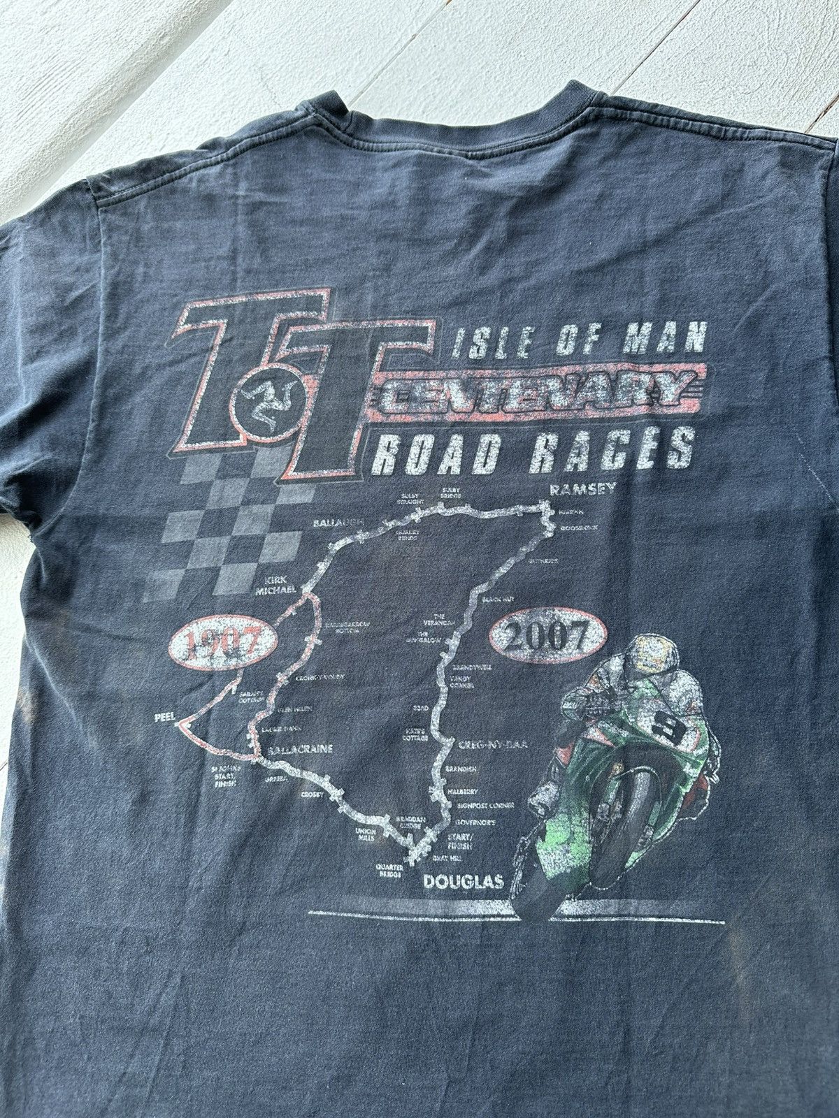 Vintage 🚨Racing T-shirt Isle of Man Vintage Big Logo 2 Side Size US M / EU 48-50 / 2 - 16 Thumbnail