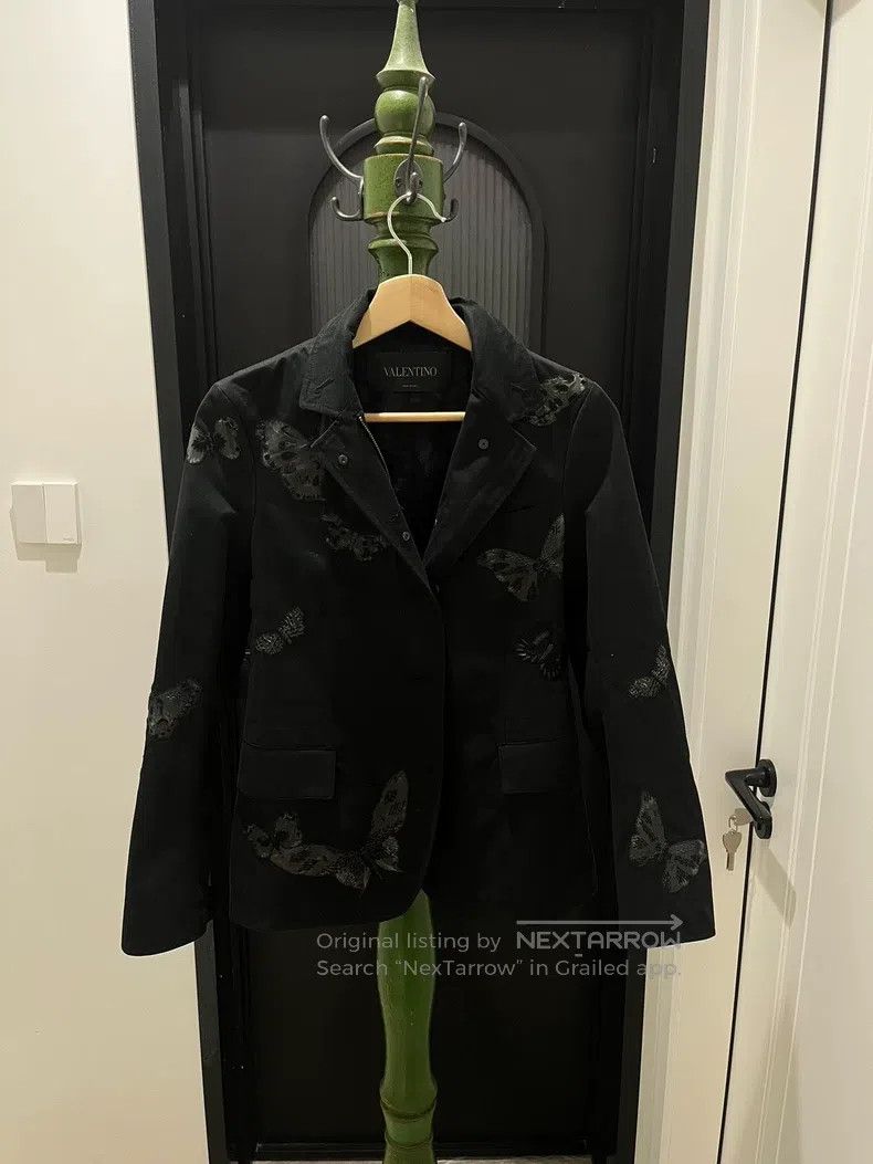 Valentino Valentino Heavy industry embroidered butterfly blazer Size M / US 6-8 / IT 42-44 - 1 Thumbnail