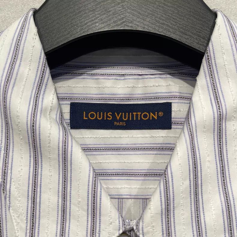 Louis Vuitton Louis Vuitton SS26 Vertical Stripe Long Sleeve Shirt Size US XL / EU 56 / 4 - 4 Thumbnail