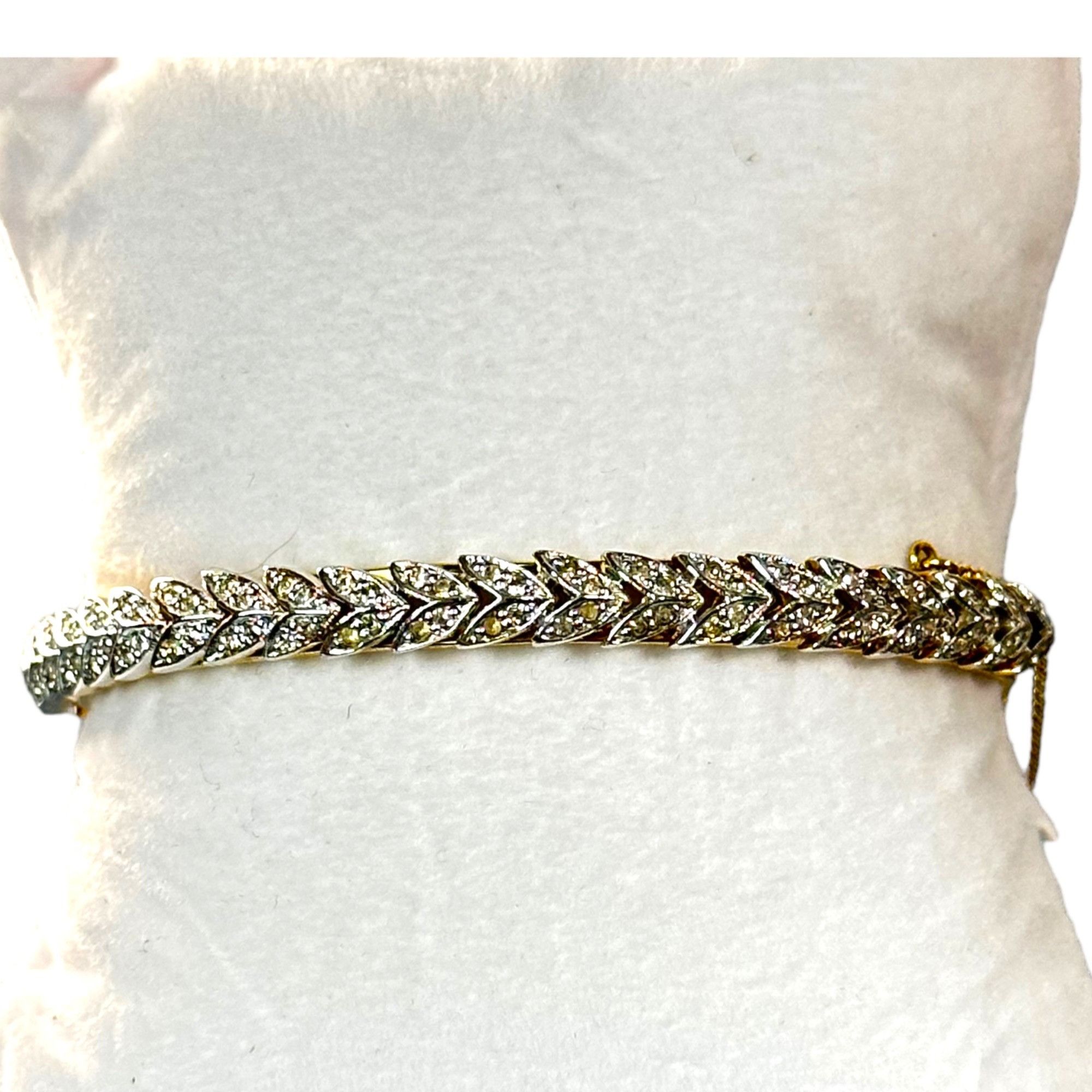 Vintage Elegant Cubic Zirconia Leaf Design Golden Bangle Bracelet Size ONE SIZE - 1 Thumbnail