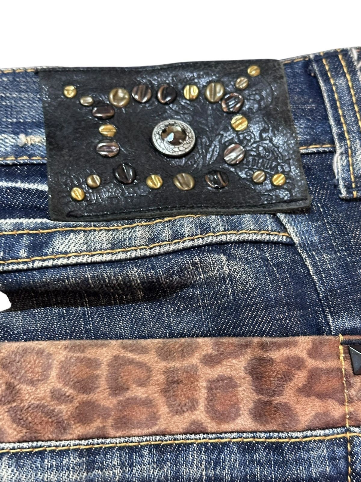 Ed Hardy Vintage Red Pepper Whiskers Studded Distressed Denim Size US 31 - 8 Thumbnail