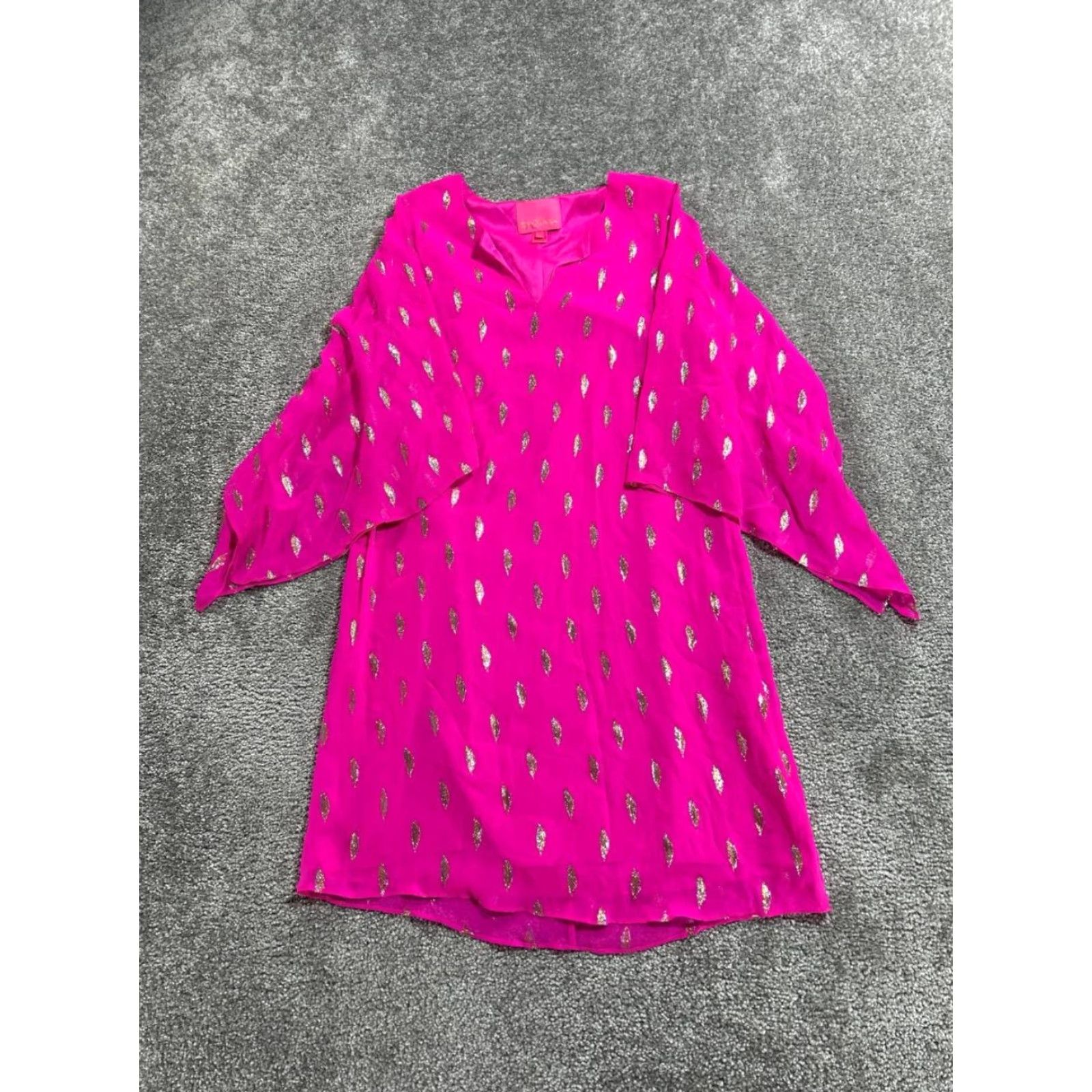Lilly Pulitzer Lilly Pulitzer Shalynn Caftan Silk Dress Womens 2 Purple Diamond Metallic Clip Kaftan Short Sleeve V-Neck Pullover Dress Casual 2 Womens Size XS / US 0-2 / IT 36-38 - 2 Thumbnail