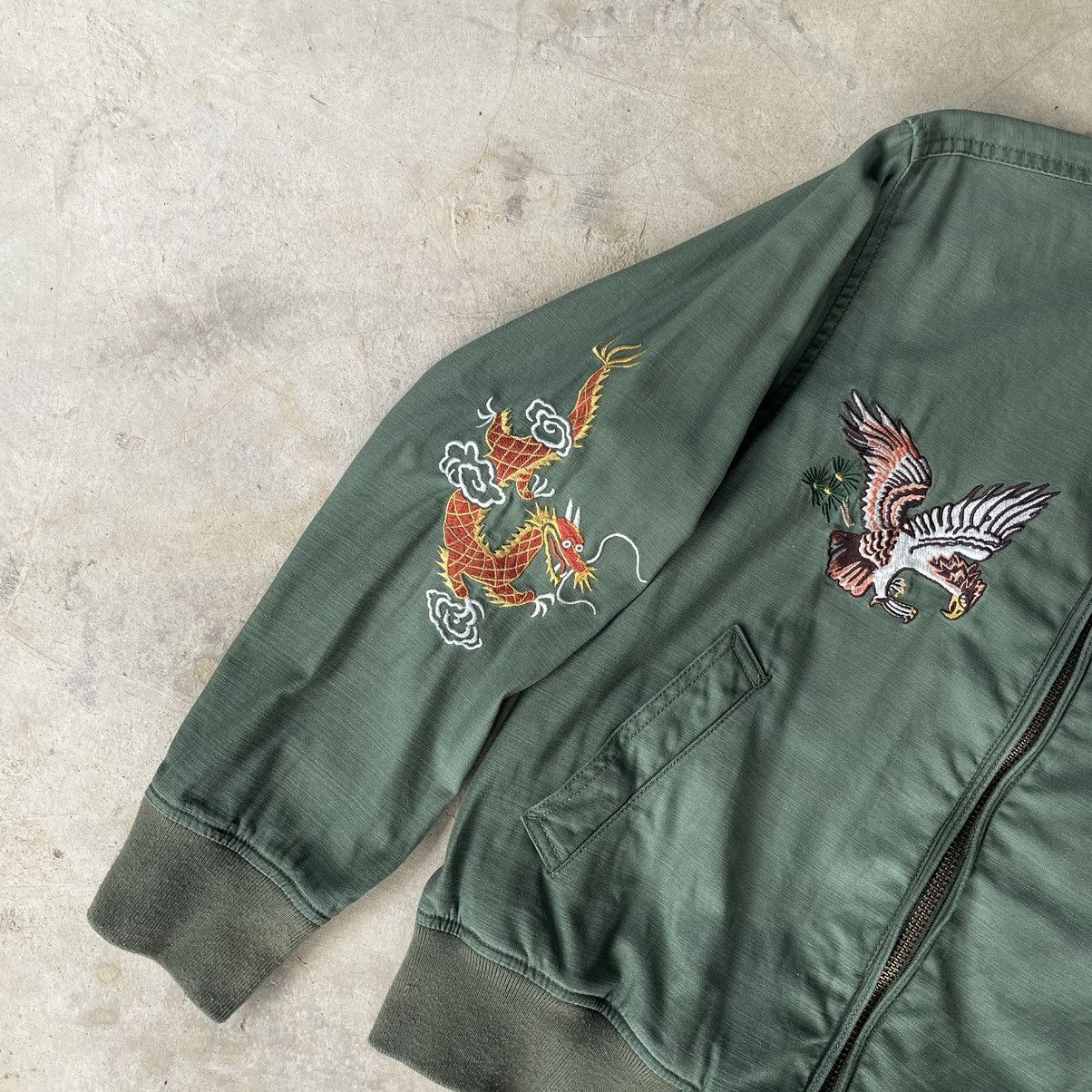Avirex VINTAGE AVIREX MILITARY SUKAJAN EMBROIDERY COLLAR ZIP JACKET Size US S / EU 44-46 / 1 - 11 Thumbnail