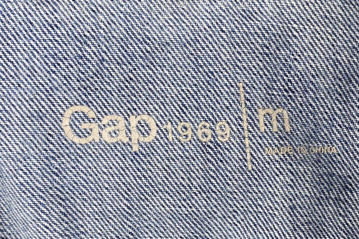 Gap Women’s Denim Jacket – 1969 Collection – Size M Size M / US 6-8 / IT 42-44 - 2 Thumbnail