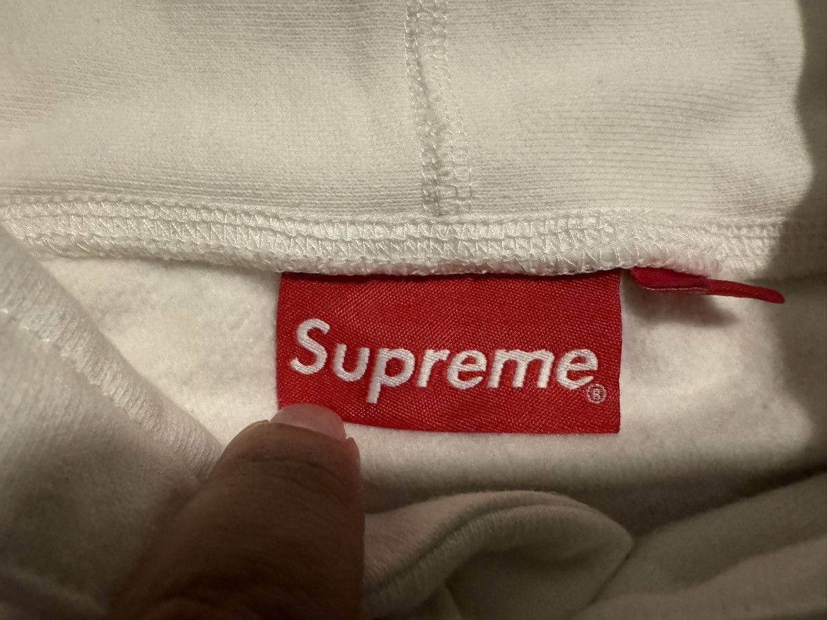 Supreme Supreme SS23 Motion Logo Hoodie White Size Medium Size US M / EU 48-50 / 2 - 7 Thumbnail