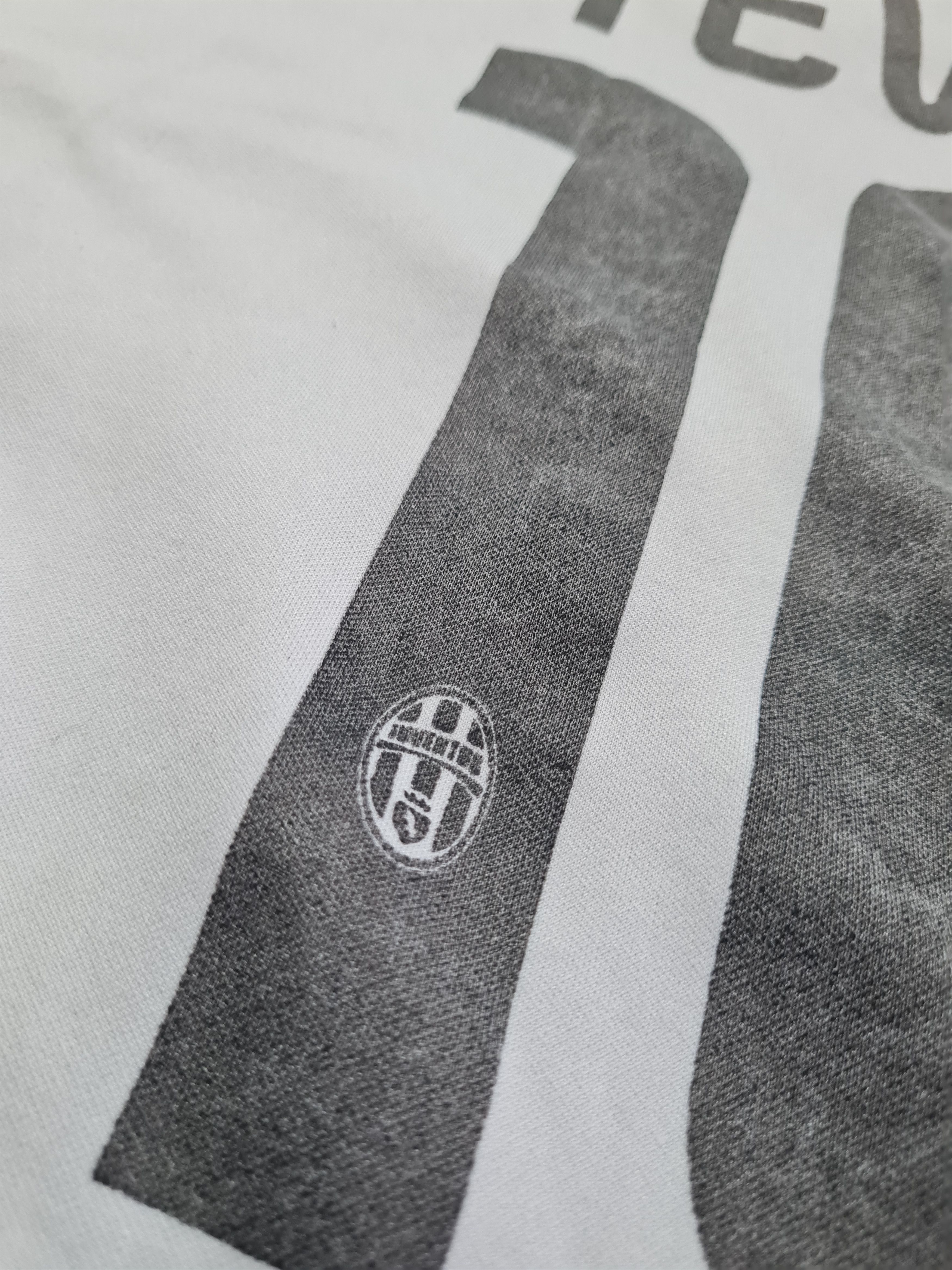 Other Vintage JEEP Football shirt JUVENTUS TEVEZ #10 Jersey soccer Size US M / EU 48-50 / 2 - 18 Thumbnail