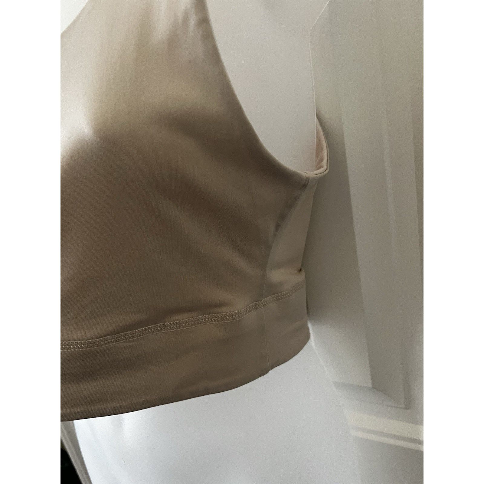 Fabletics Harlyn Midi Medium Impact Sports Bra Honey Magma Square Neck Size XL / US 12-14 / IT 48-50 - 13 Thumbnail