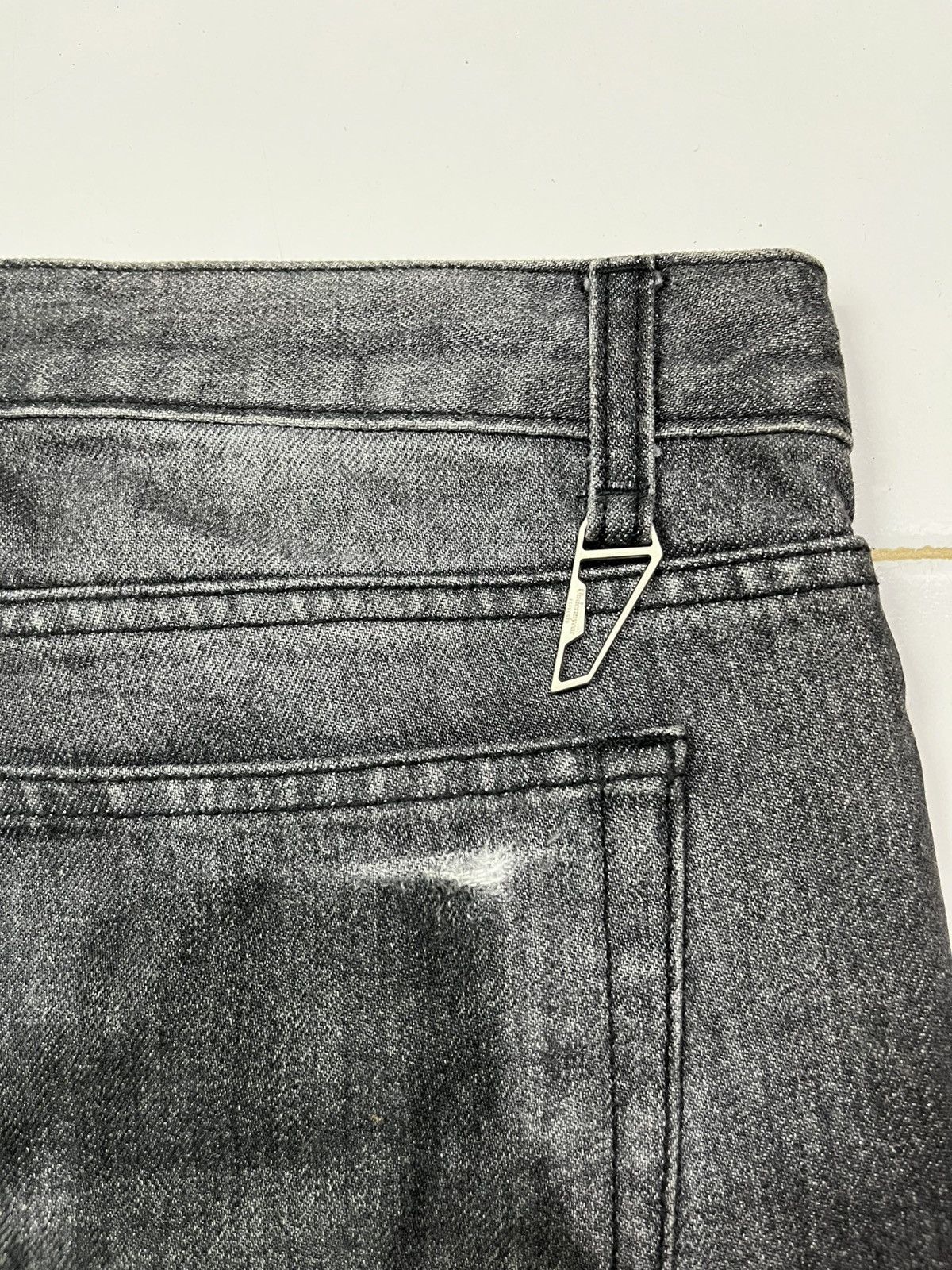 Le Grande Bleu (L.G.B.) Hedi style Undermycar Virgin Ataraxia destroyed grunge jeans Size US 30 / EU 46 - 7 Thumbnail