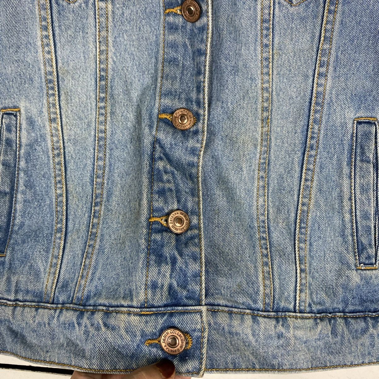 Bershka BESHKA DENIM BUTTON DENIM JACKET Size US M / EU 48-50 / 2 - 6 Thumbnail