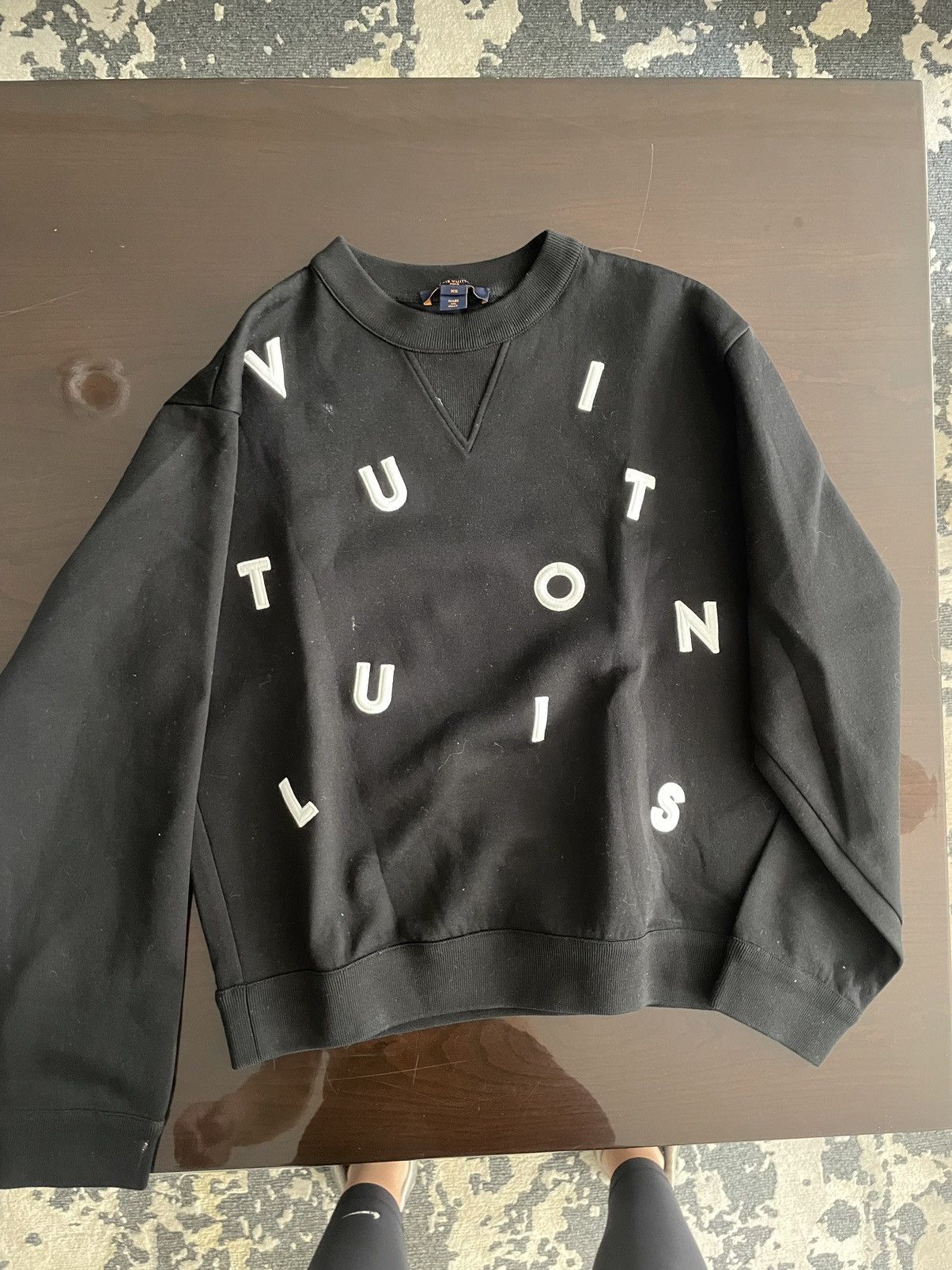 Louis Vuitton Louis Vuitton Alphabet Sweatshirt Size XS / US 0-2 / IT 36-38 - 1 Thumbnail
