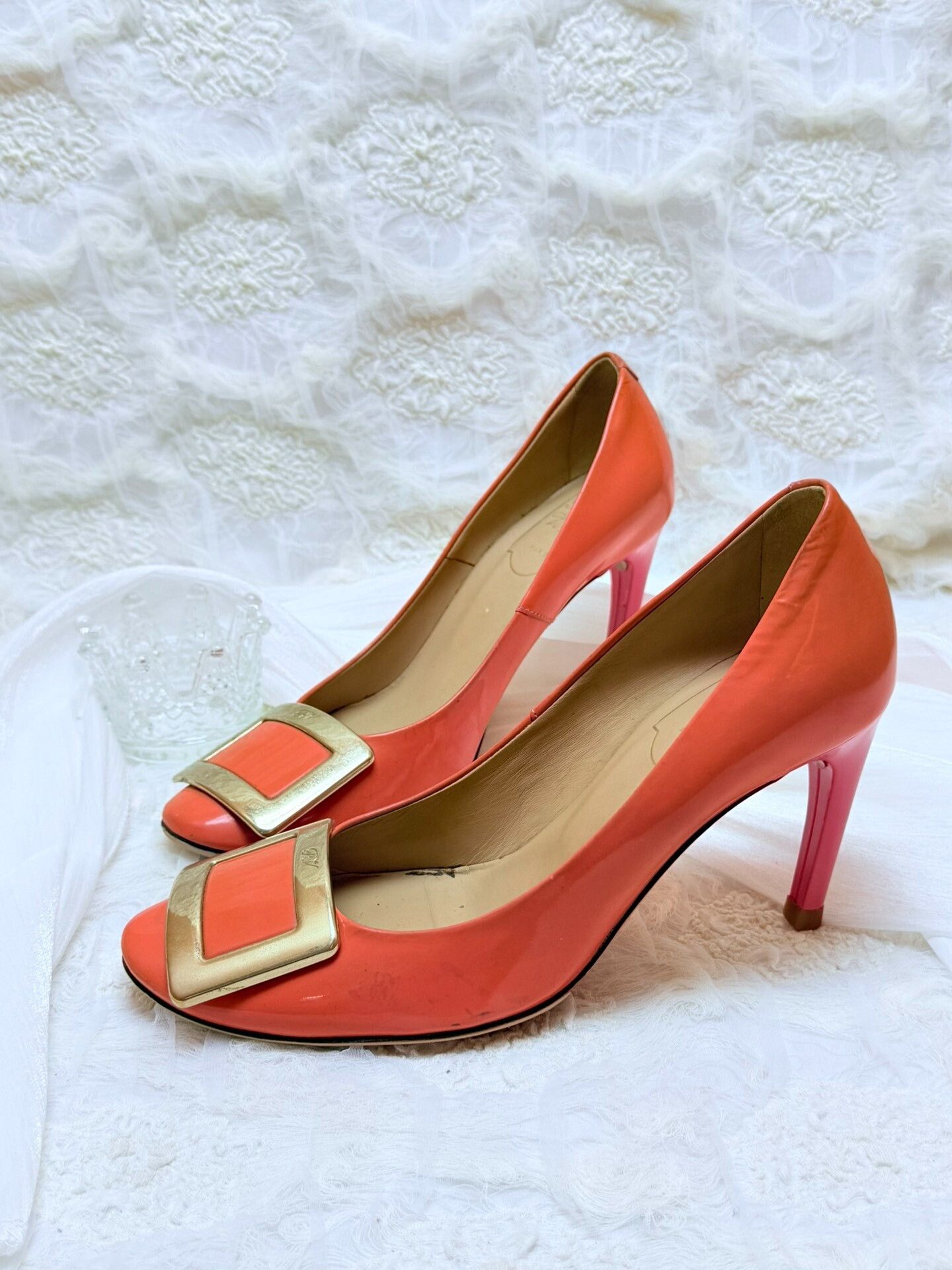 Roger Vivier Roger Vivier Retro Pink Lowtop Sneakers us_5-5 Women Size US 5.5 / IT 35.5 - 1 Thumbnail