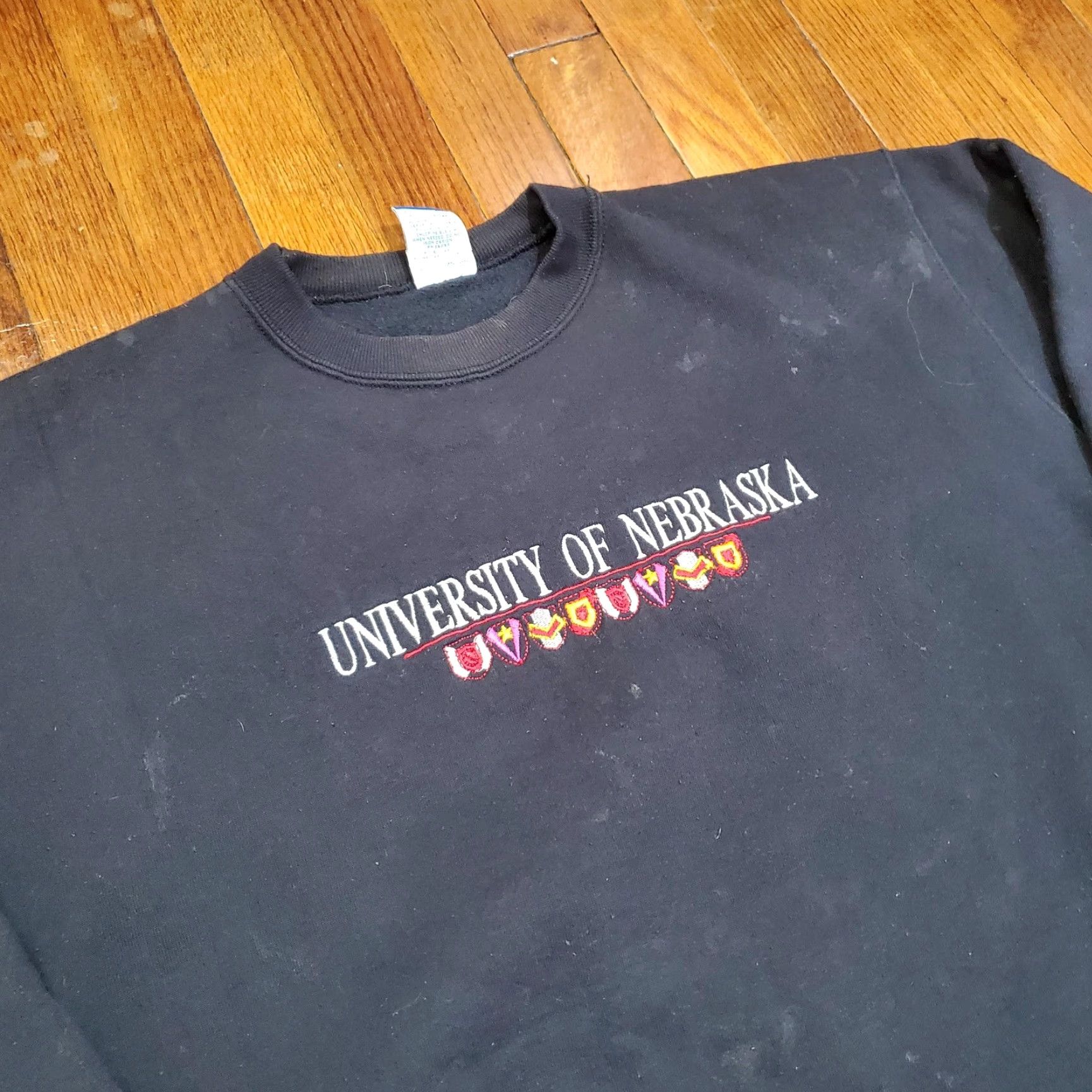 Champion VINTAGE Champion Sweatshirt Mens 2XL University of Nebraska Black Embroidered Logo Crewneck USA 90s Size US XXL / EU 58 / 5 - 5 Thumbnail