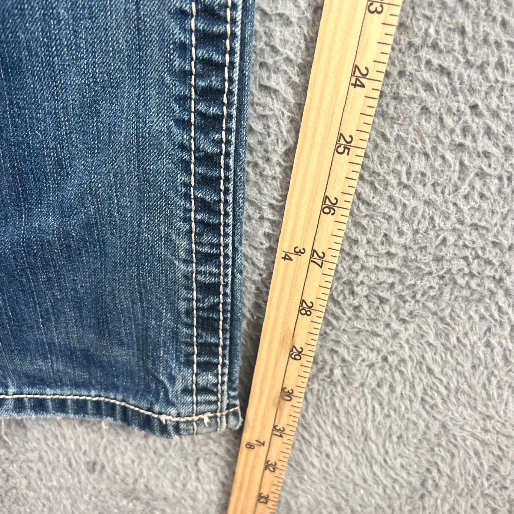 Vintage VINTAGE Buckle Jeans Men Size 36 37x31 Straight Denim Medium Blue Distressed Logo Size US 36 / EU 52 - 3 Thumbnail