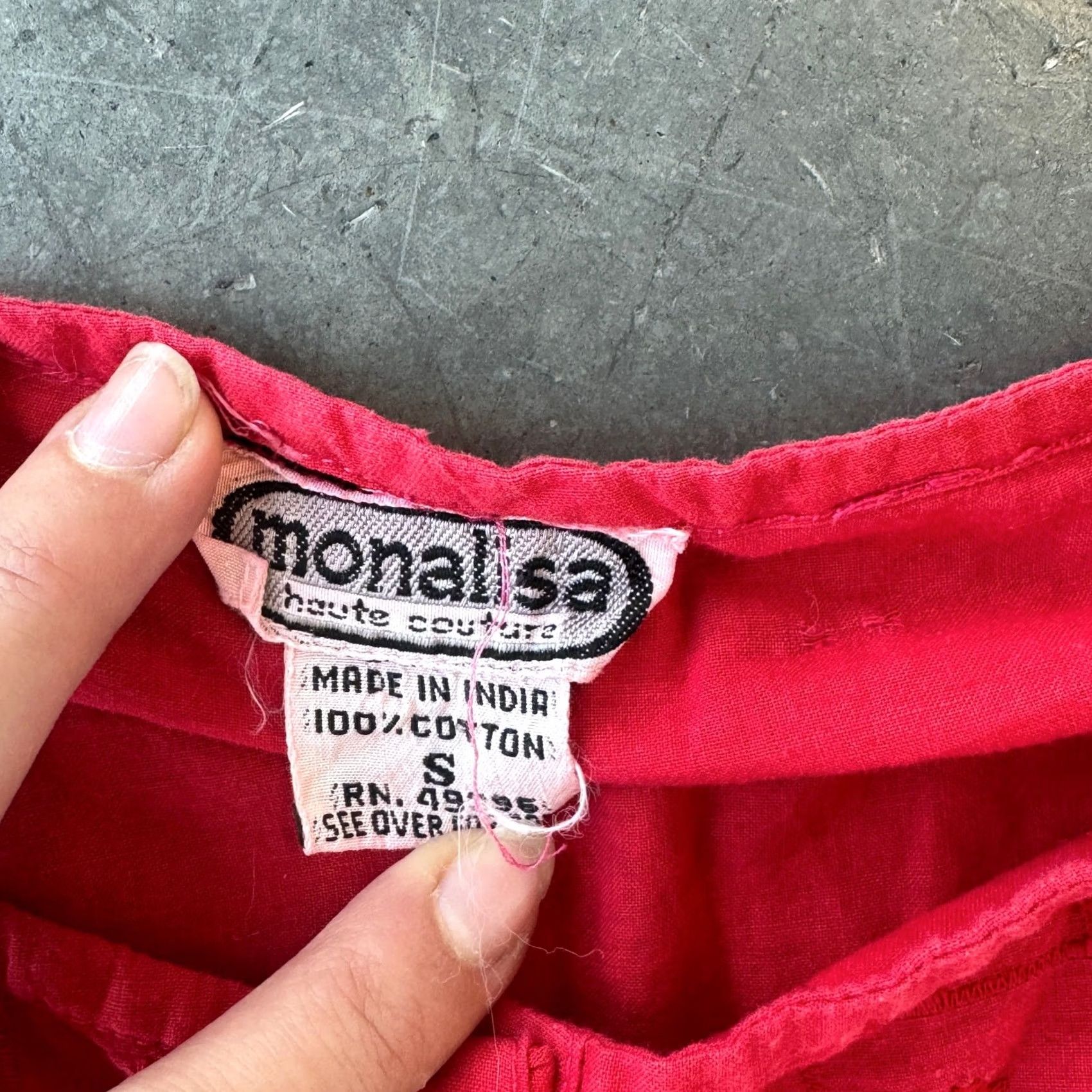 Vintage VINTAGE Y2K Embroidered Floral Monalisa Couture Cotton Blouse Red Women’s Small Shirt Women Size S / US 4 / IT 40 - 3 Thumbnail