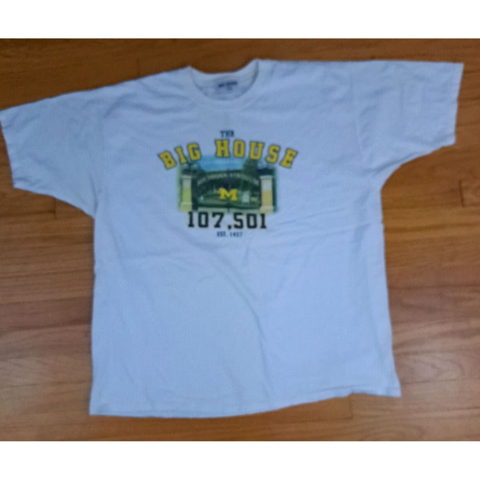 X-LARGE Michigan Wolverines Football The Big House 107.501 X-Large White Shirt Size US XL / EU 56 / 4 - 2 Thumbnail