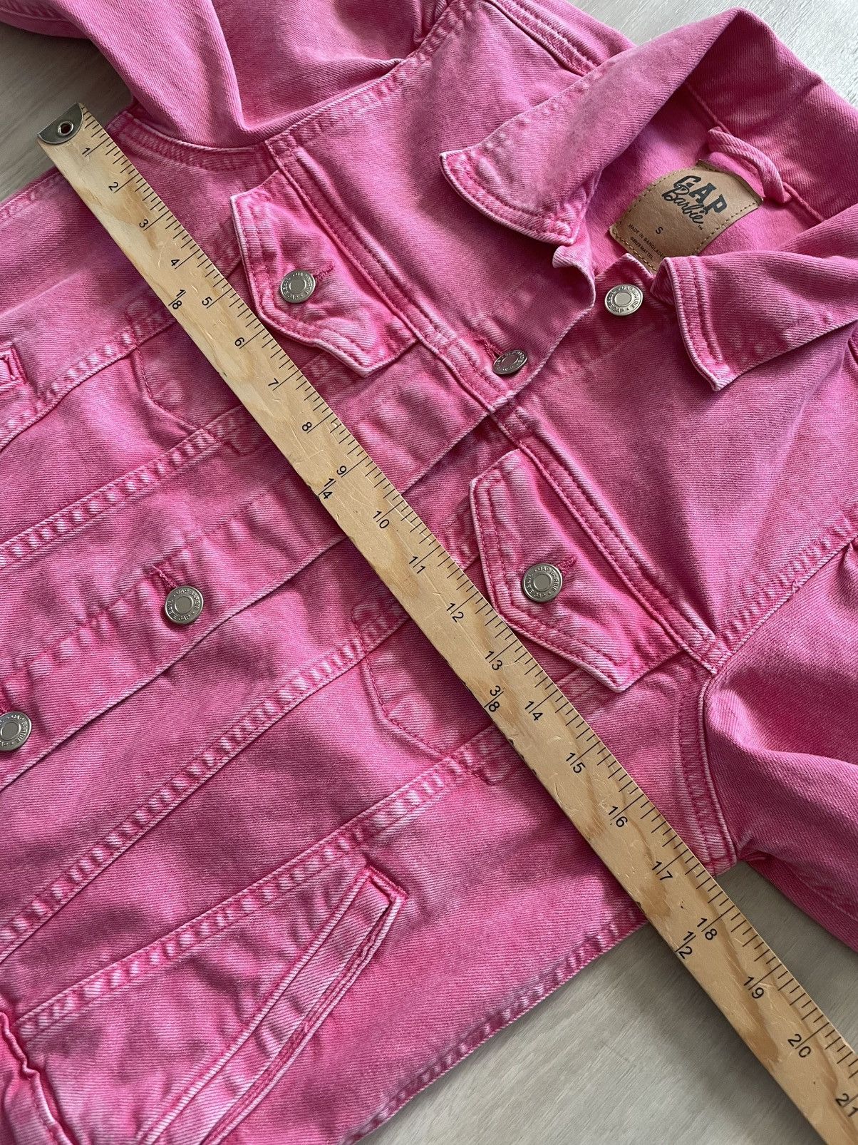 Gap GAP X BARBIE Adult Pink Puff Sleeve Icon Denim Jacket - S Size S / US 4 / IT 40 - 7 Thumbnail