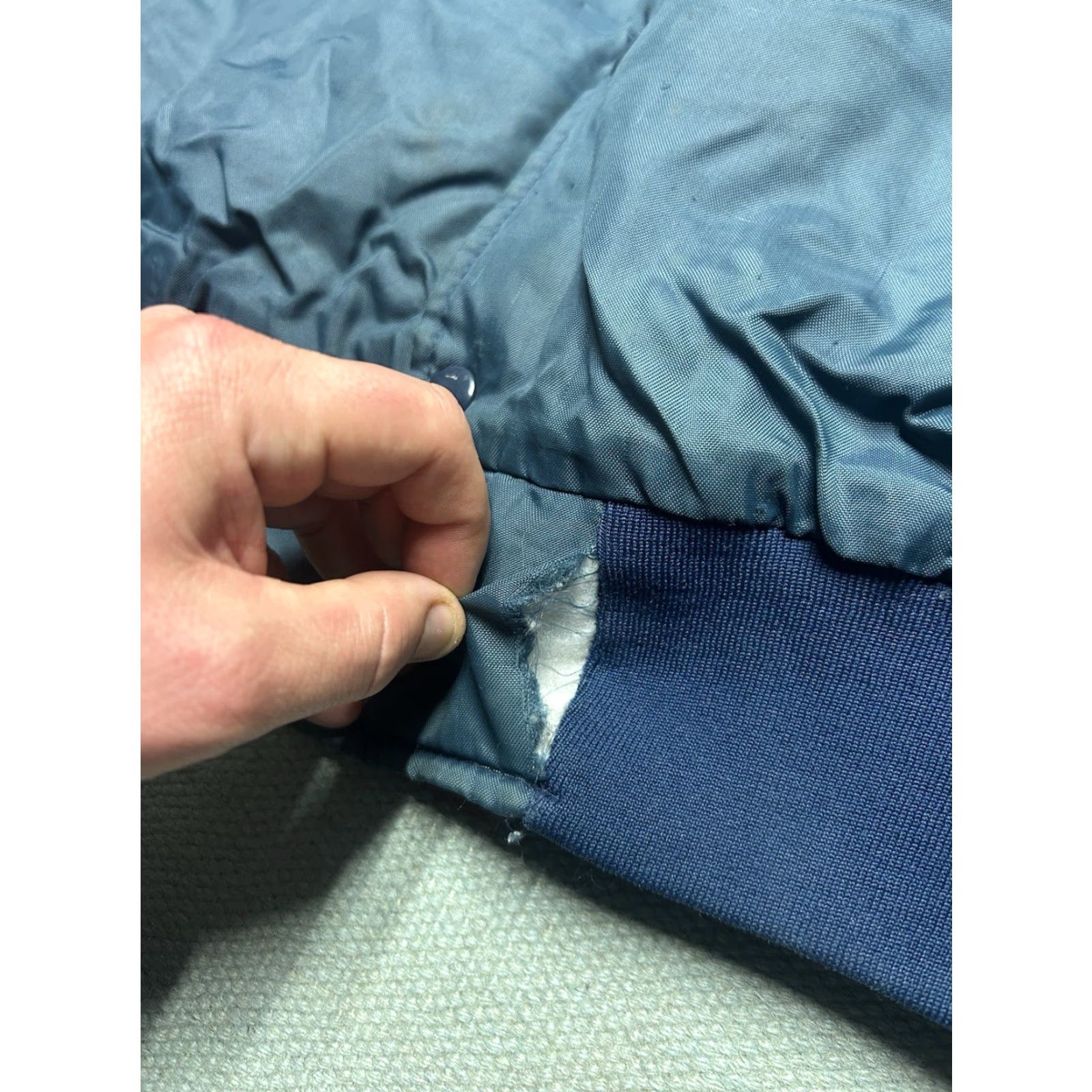 Holloway VINTAGE Holloway Bomber Jacket 80s Nylon Blue Quilted XL Mens Jacket Size US XL / EU 56 / 4 - 4 Thumbnail