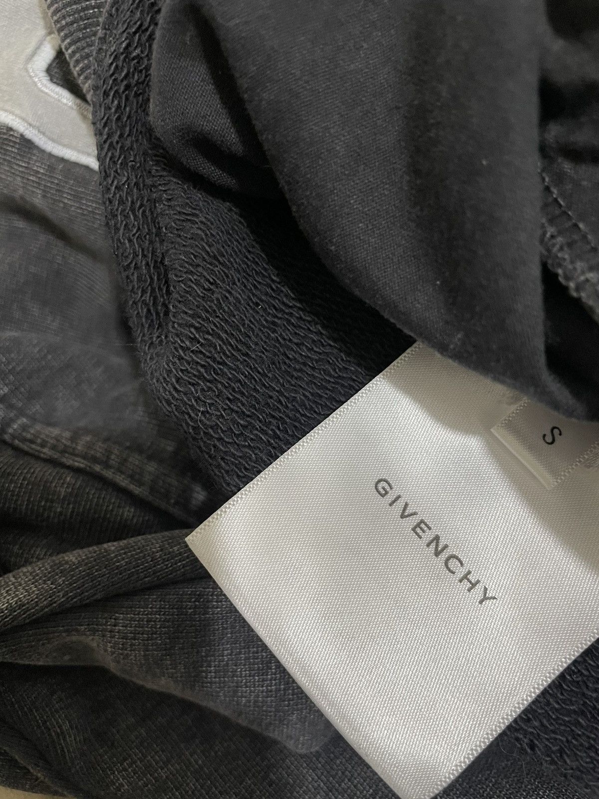 Givenchy givenchy metal hoodie Size US S / EU 44-46 / 1 - 5 Thumbnail
