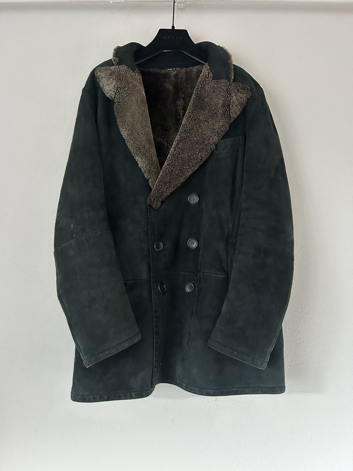 Gucci × Tom Ford Gucci Shearling-Lined Dark Green Suede Peacoat Size US M / EU 48-50 / 2 - 1 Thumbnail