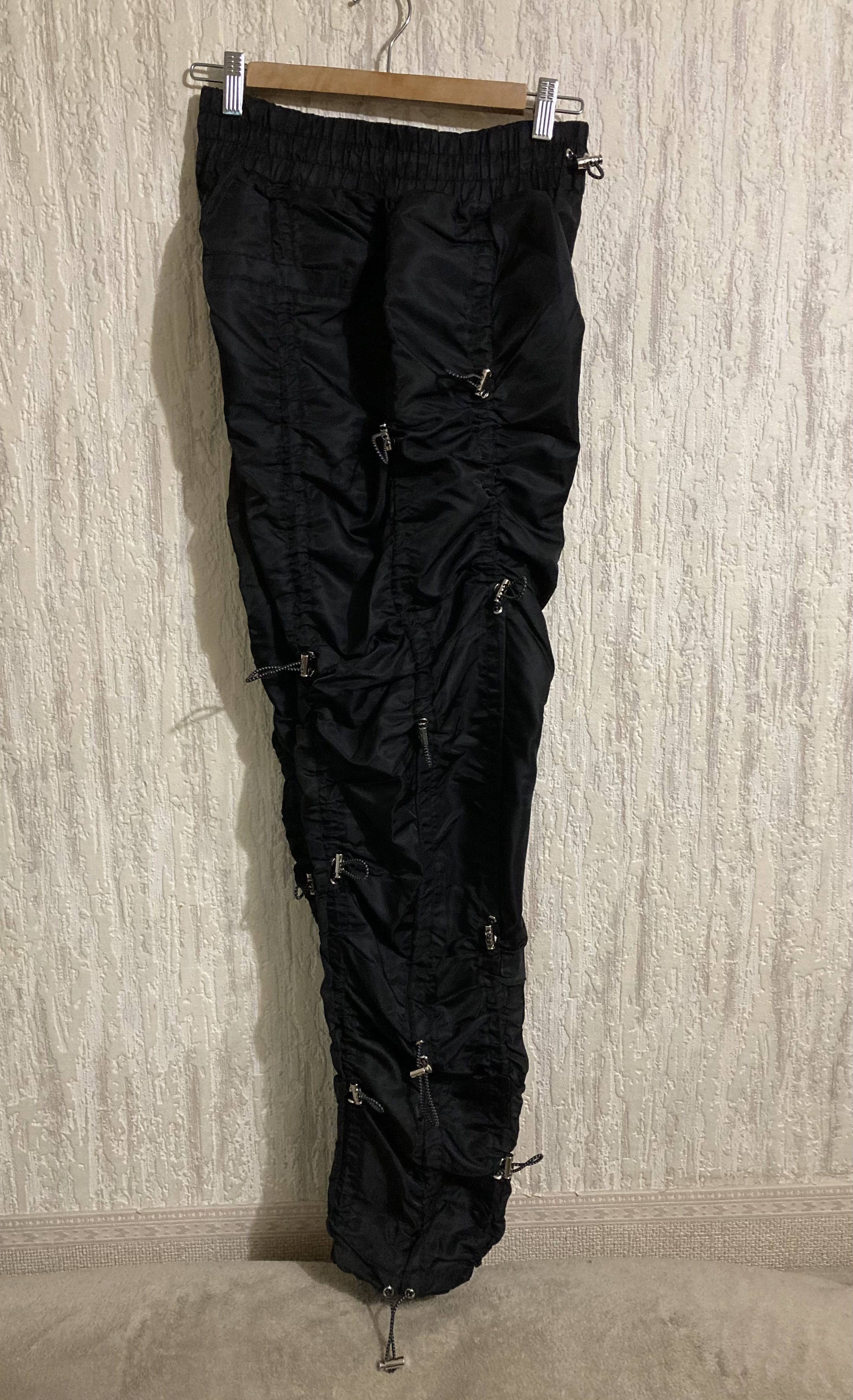 Maniere De Vior Maniere De Voir Nylon Bungee Ruched Cargo Pants - Black Size 28" / US 6 / IT 42 - 13 Thumbnail