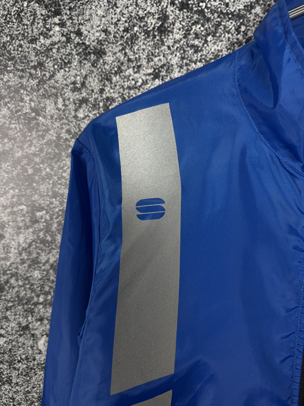 Other Sportful Full Zip Cycling Jacket Bike Windbreaker Size L Size US L / EU 52-54 / 3 - 6 Thumbnail
