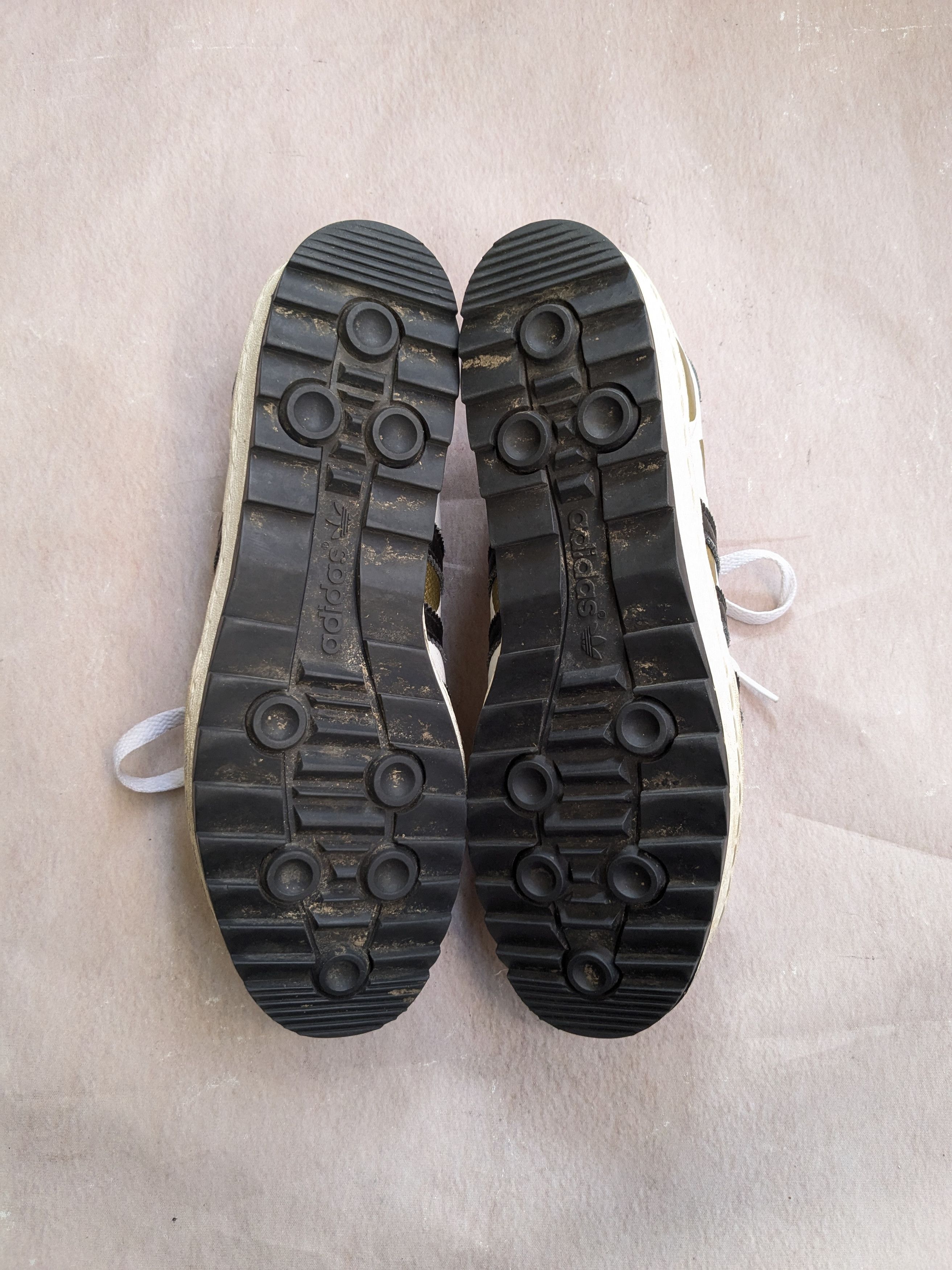Adidas × Jeremy Scott adidas Jeremy Scott Superstar G61527 White Black 9 Gold Size US 9 / EU 42 - 14 Thumbnail