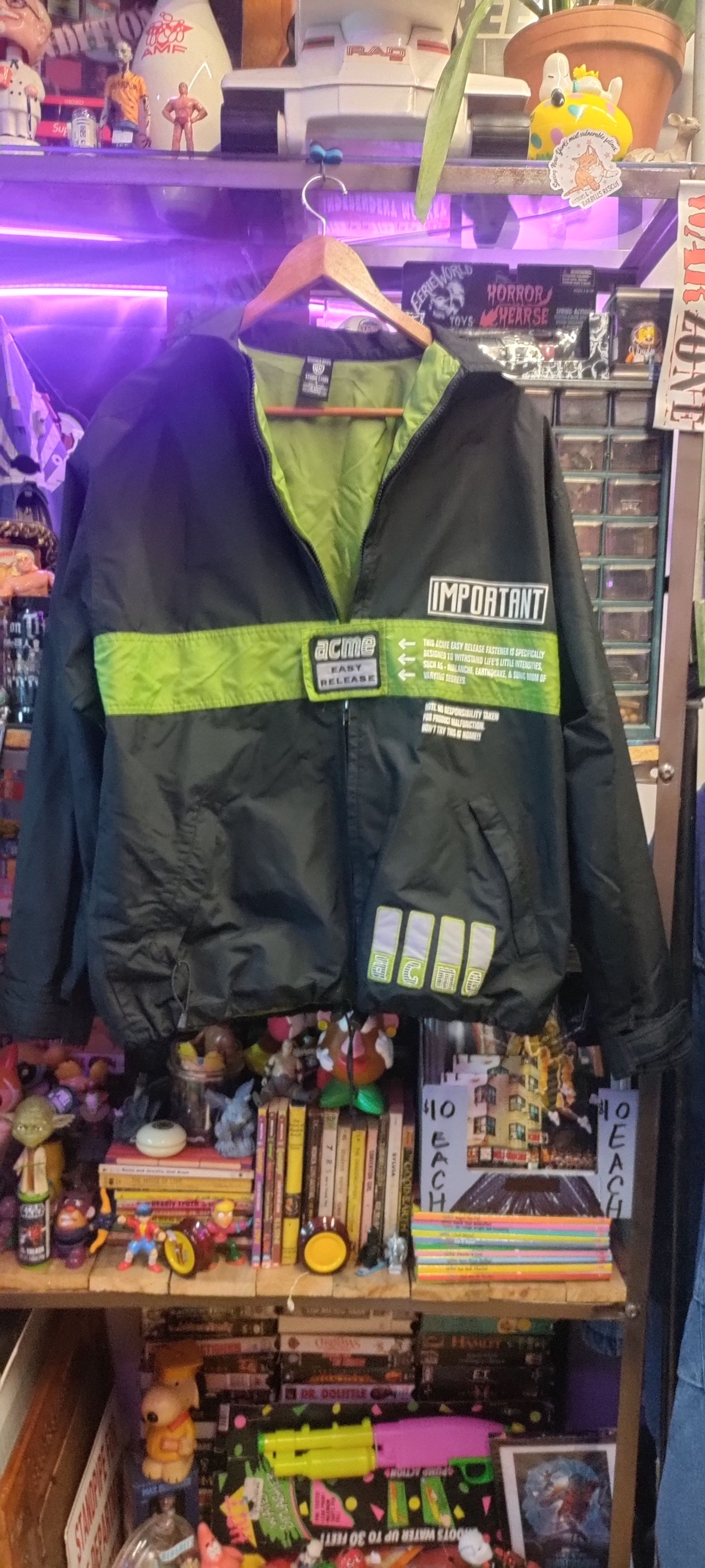 image of Vintage Warner Bros Acme Windbreaker Jacket in Black/Green, Men's (Size Small)