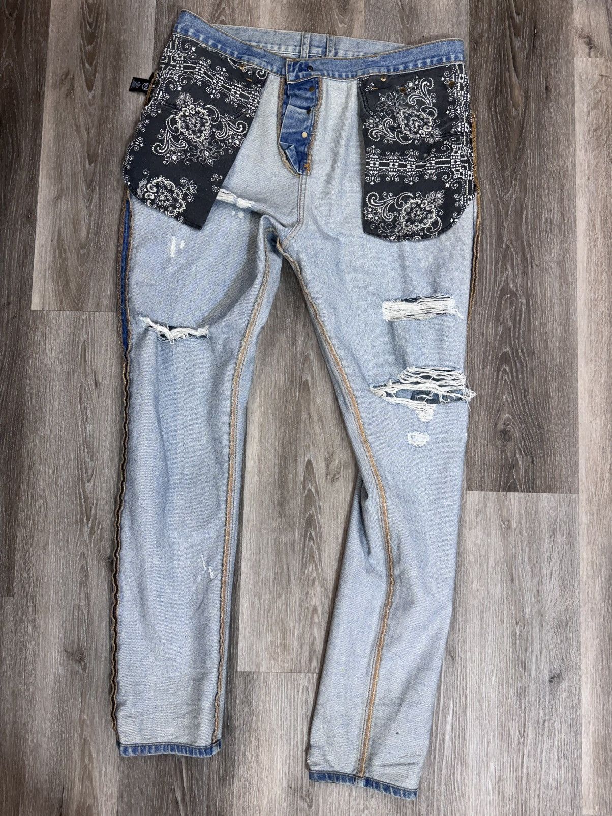 En Noir Rare early En Noir (EN NOIR) distressed 38x34 2014—peak LA Size US 38 / EU 54 - 3 Thumbnail
