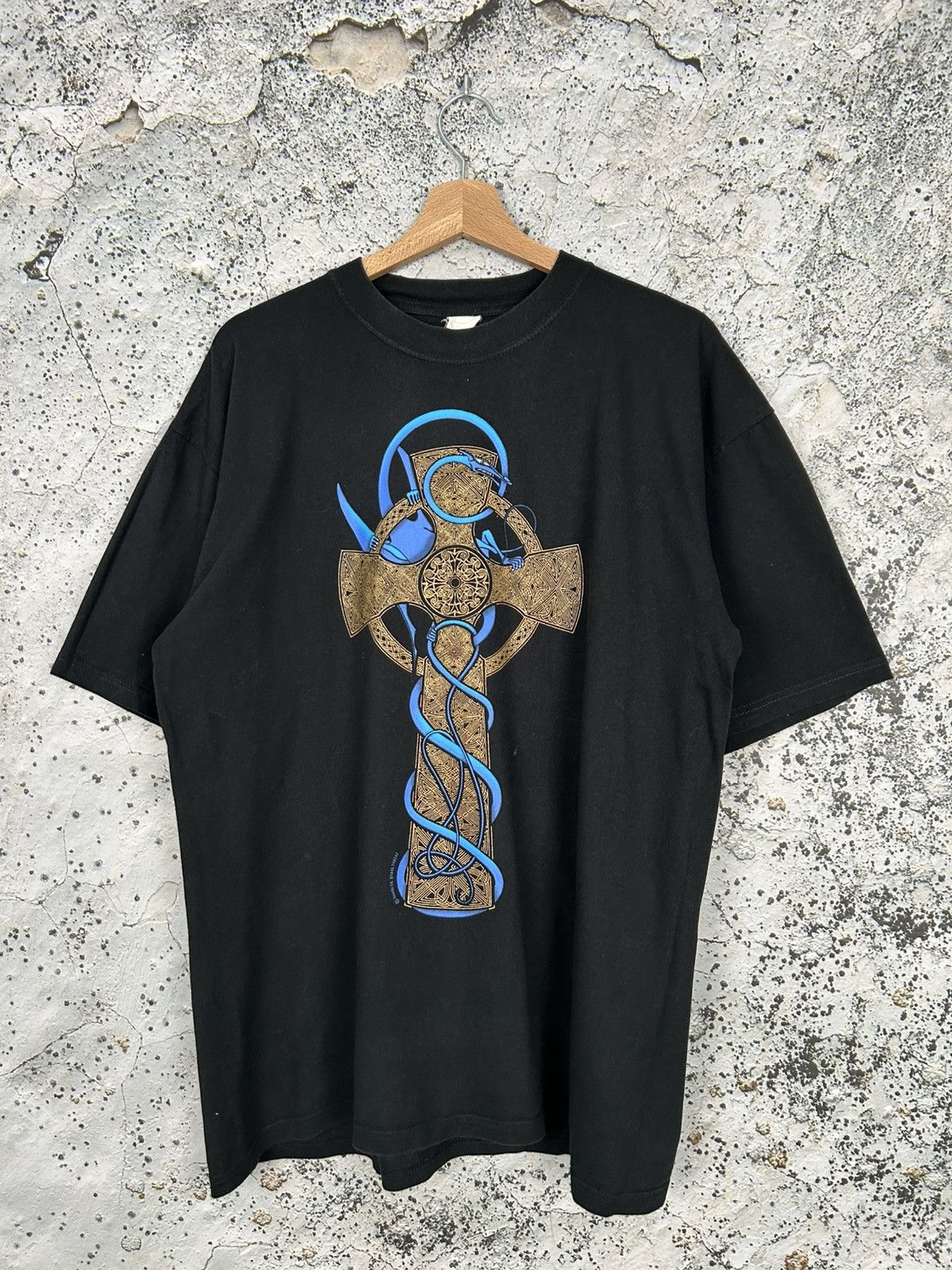 Vintage Vintage Dragon Japanese 90s Graphic Tee Streetwear Hype Size US XL / EU 56 / 4 - 1 Thumbnail