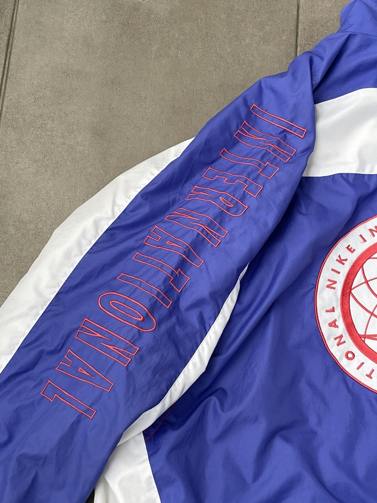 Nike 90S Nike International 3 Tone Technical Track Light Jacket Size US L / EU 52-54 / 3 - 17 Thumbnail