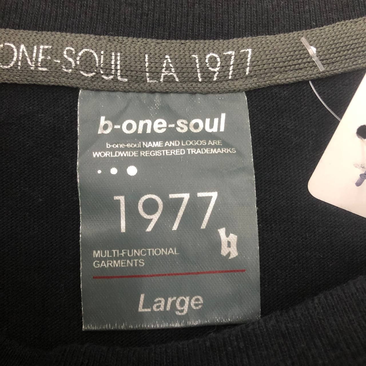 Hook-Ups T447 B-ONE-SOUL LA 1977 x SKATE HARD TEE Size US M / EU 48-50 / 2 - 6 Thumbnail
