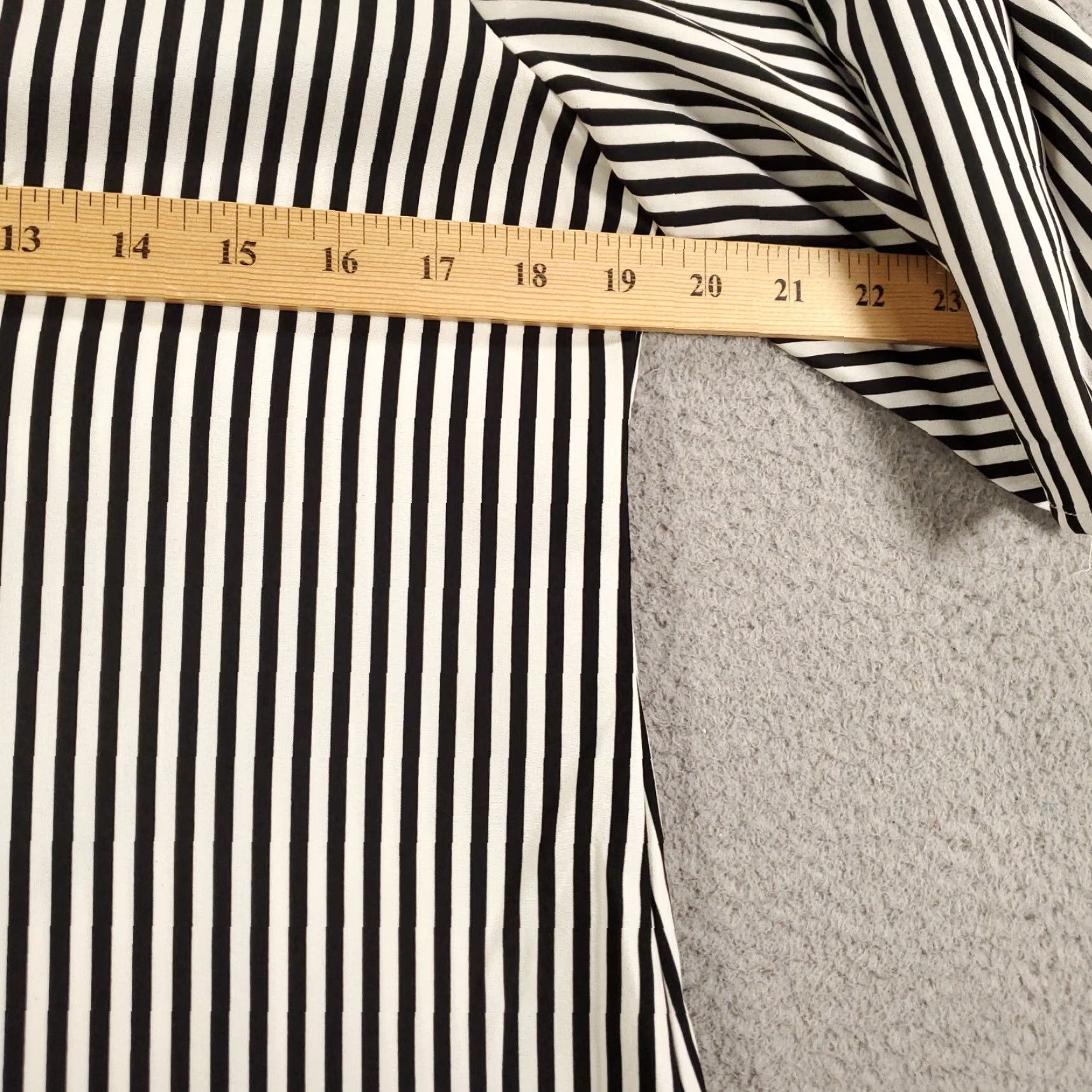 Bell Savanna Jane Blouse Womens Small Black White Striped Bell Sleeve V-Neck Pullover Boho Casual Ready to Wear Size S / US 4 / IT 40 - 5 Thumbnail