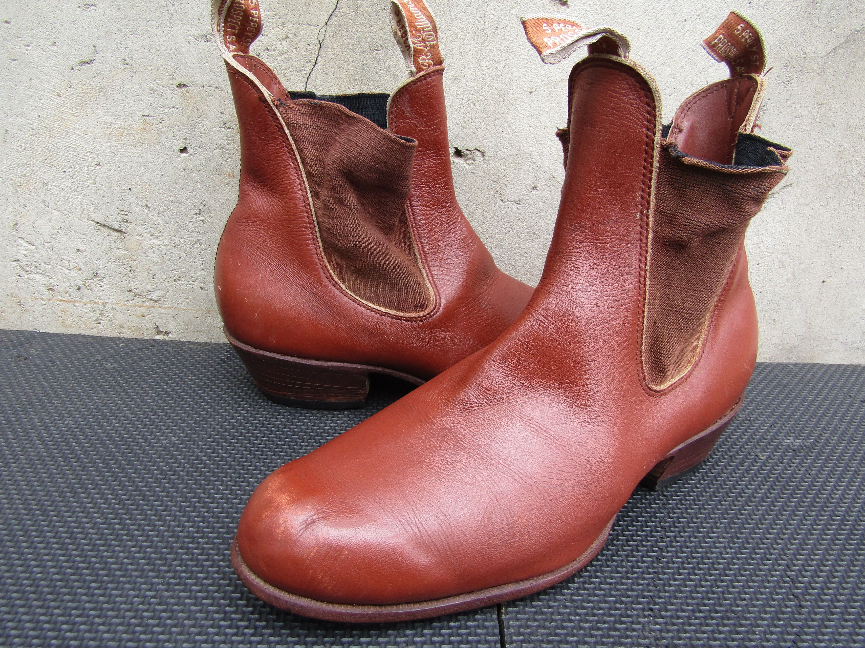 Vintage RM Williams Mens Boots Bushman Cuban Heel Leather